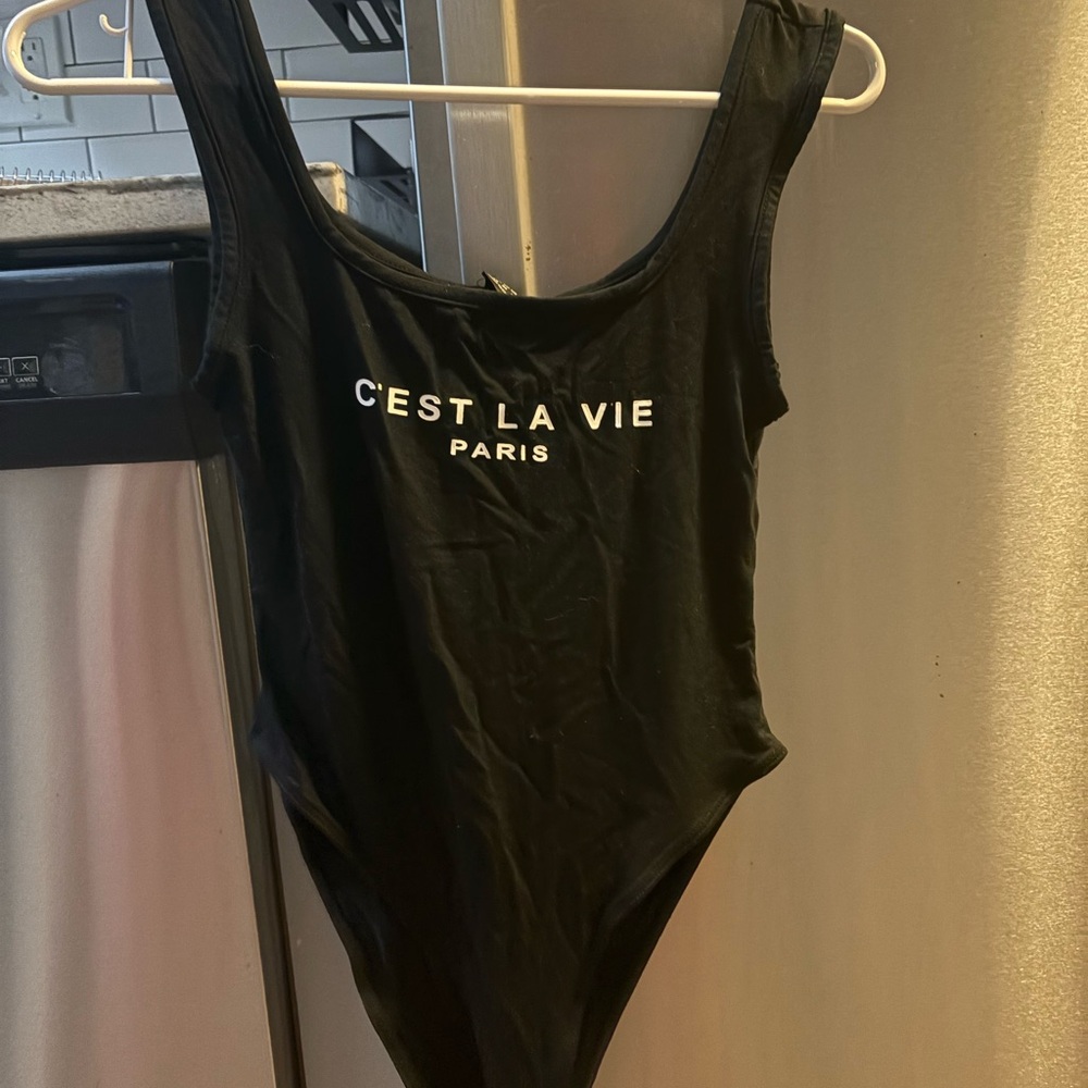 SHEIN Black 'C'est La Vie' Bodysuit